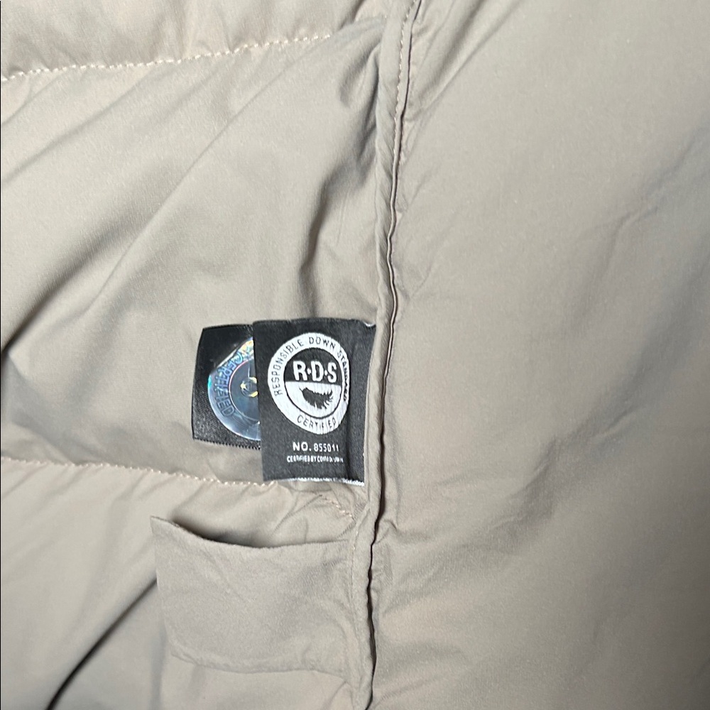 TNA Taupe Puffer Jacket - Picture 3 of 4